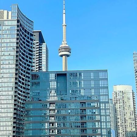 Upscale Downtown Toronto Condos By Cn Tower 外观 照片