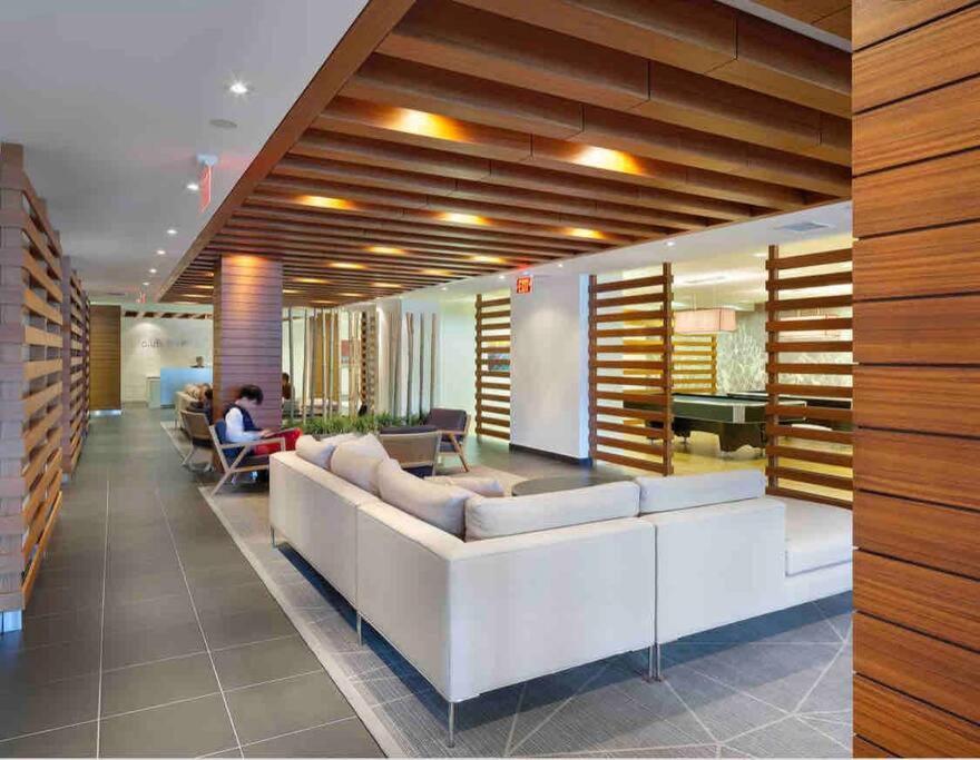 Upscale Downtown Toronto Condos By Cn Tower 外观 照片